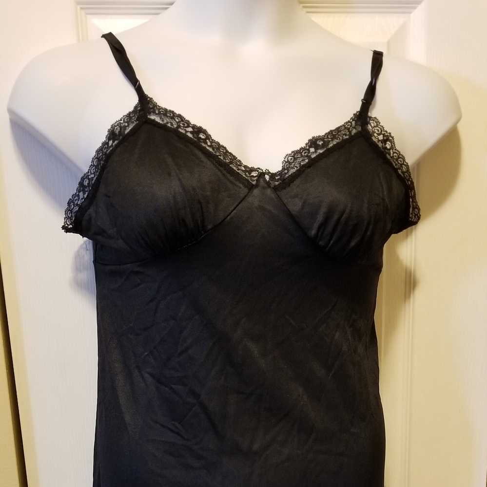 Full length slip